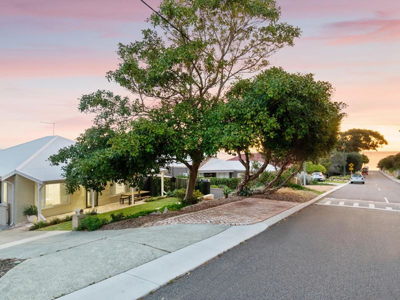 24 Clontarf Street, Sorrento