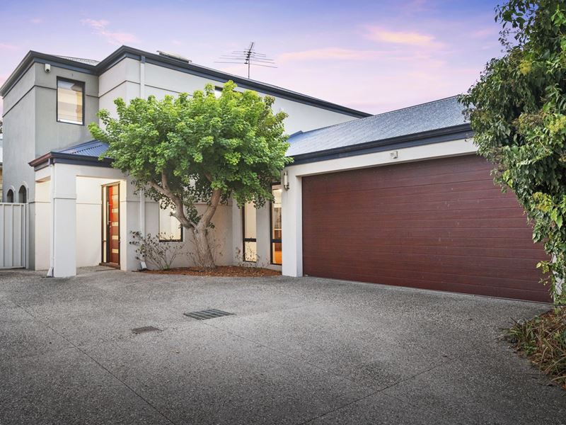 12B Bridgewater Crescent, Karrinyup