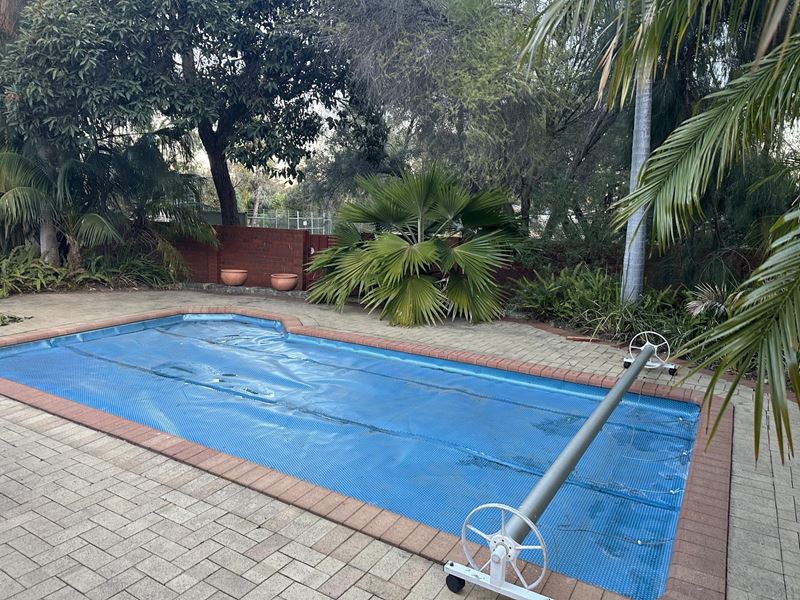 6 Greenway Place, Kingsley