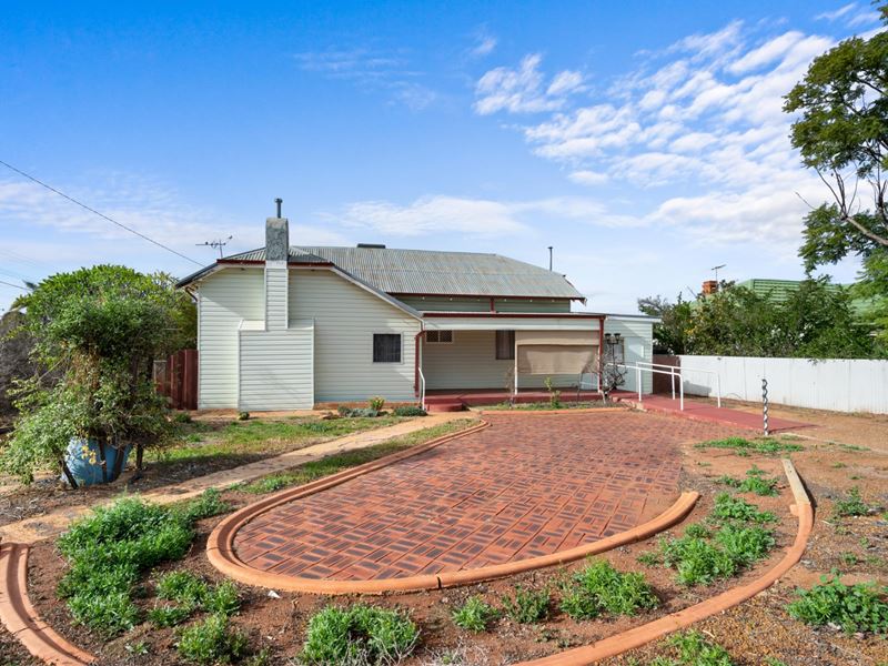 159 Macdonald Street, Kalgoorlie