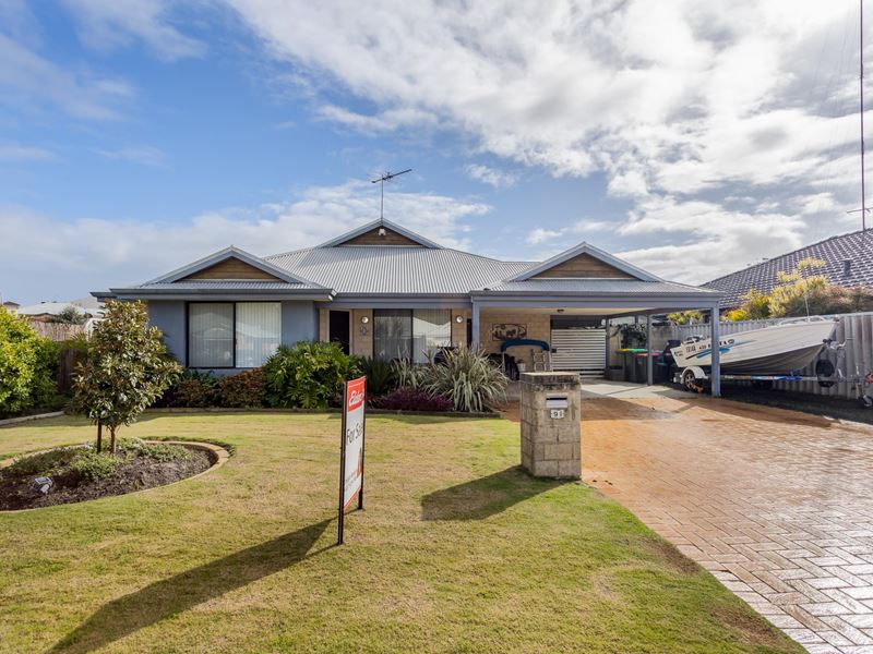 9 Rosebud Crescent, Eaton WA 6232