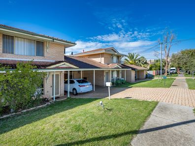 66 Pollard Street, Glendalough WA 6016