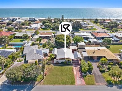 8 Collier  Street, Silver Sands WA 6210