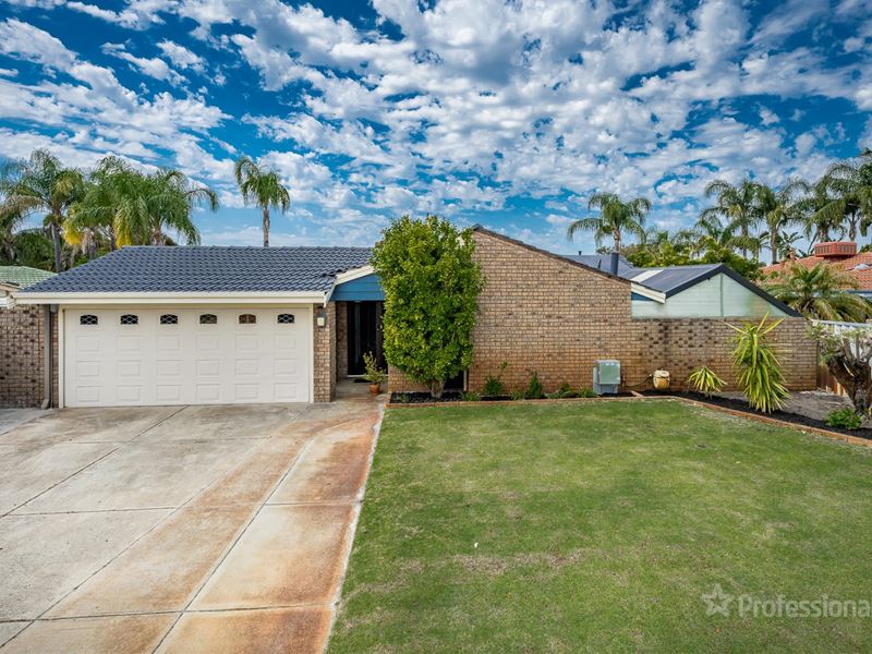 10 Shrike Gardens, Ballajura