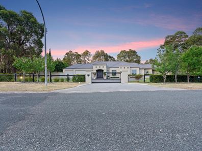 214 Hermitage Drive, The Vines WA 6069