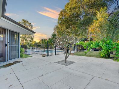 214 Hermitage Drive, The Vines WA 6069