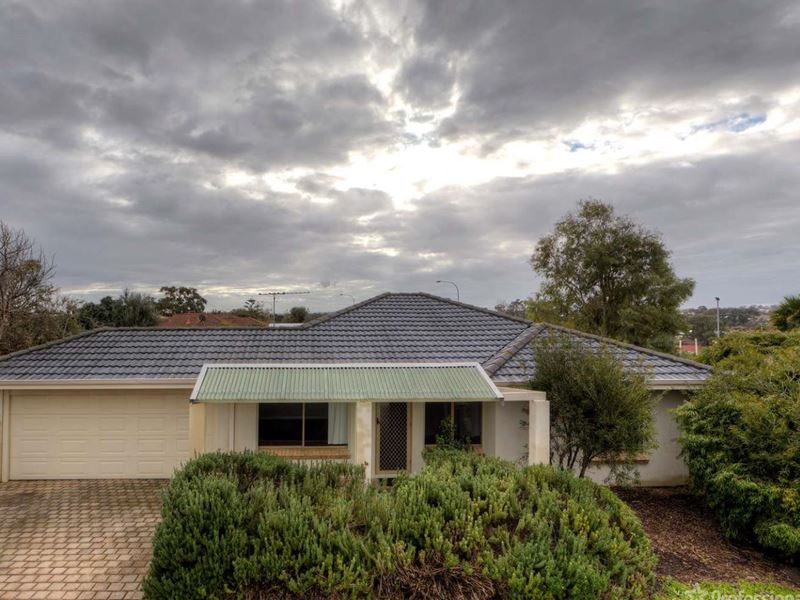2 Rooke Way, Clarkson