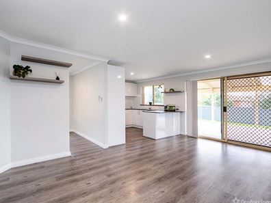 2 Rooke Way, Clarkson WA 6030