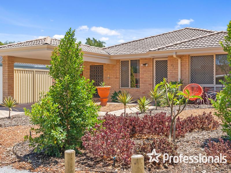 41 Lewis Jones Cross, Stratton
