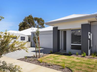 17 Windlass Way, Alkimos WA 6038