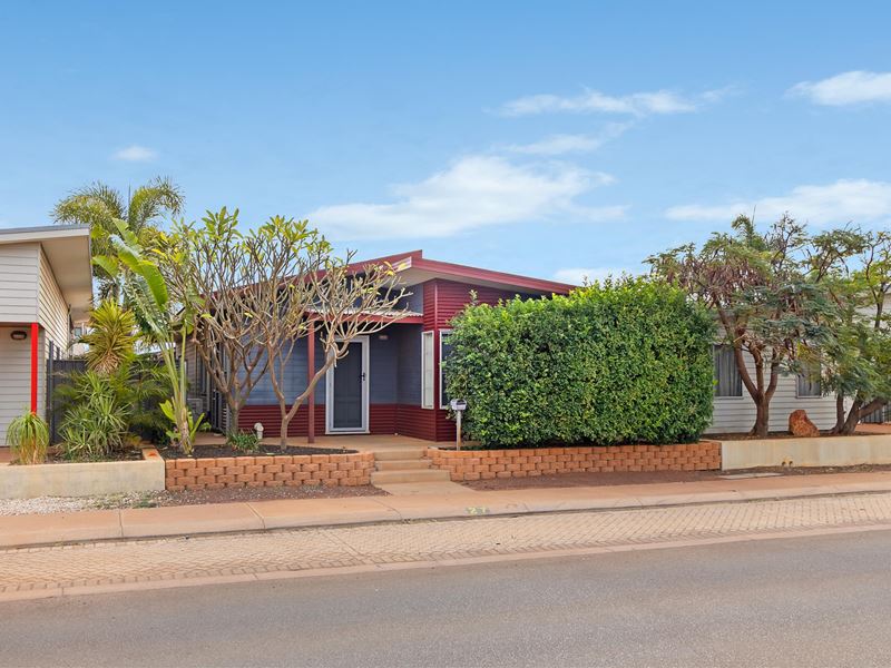 27 Marniyarra Loop, Baynton