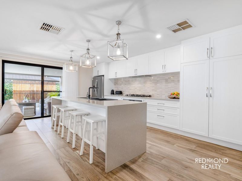 14 Mattingleys Approach, Burns Beach