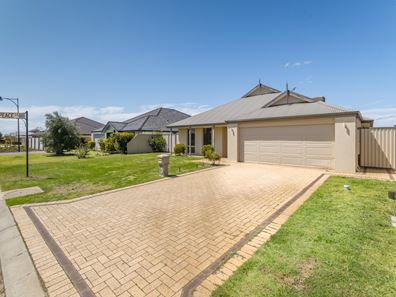 23 Lyon Road, Atwell WA 6164