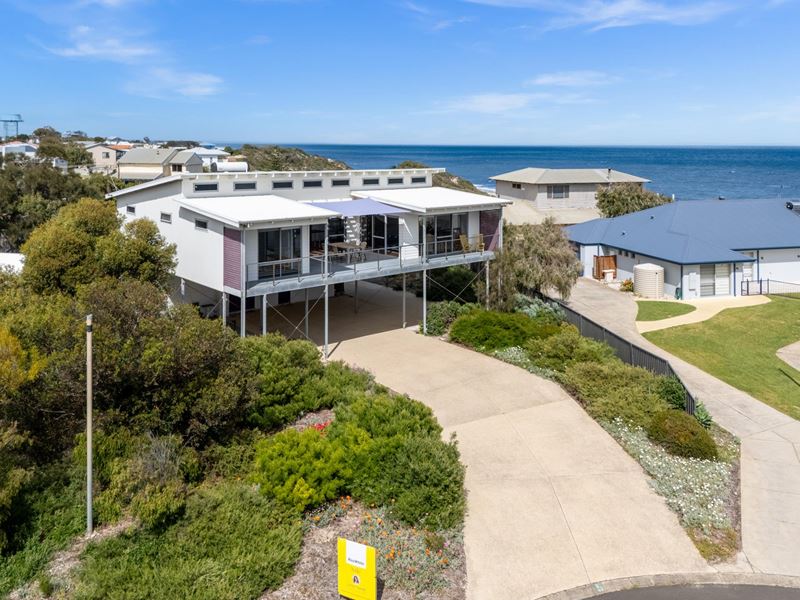 5 Bay Crescent, Peppermint Grove Beach