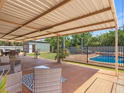 11 Dixon Street, Nickol WA 6714