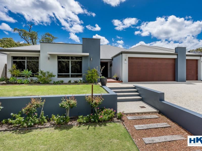 114 Roxburghe Drive, The Vines