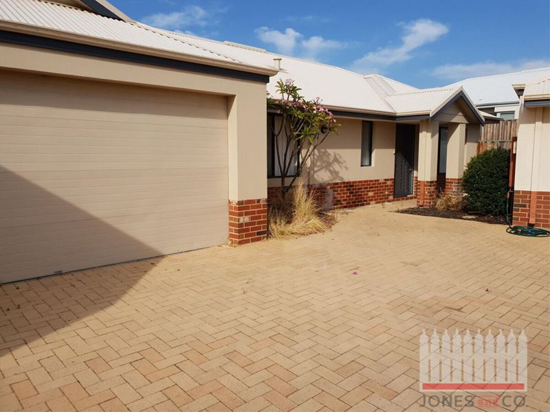 2/7 Madden Way, Ellenbrook WA 6069