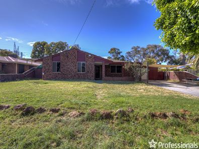 15 Moira Avenue, Forrestfield WA 6058