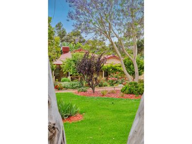 3 Robbie Court, Waroona WA 6215