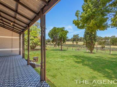 425 Linley Valley Road, Wooroloo WA 6558