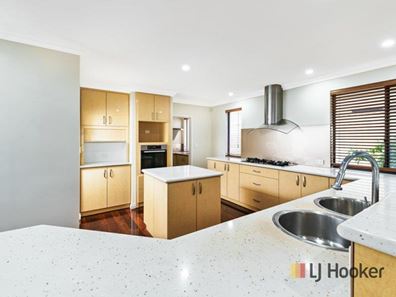 39 Whitehaven Avenue, Burns Beach WA 6028