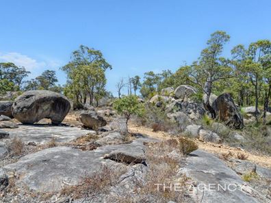 300 Mills Road, Darlington WA 6070