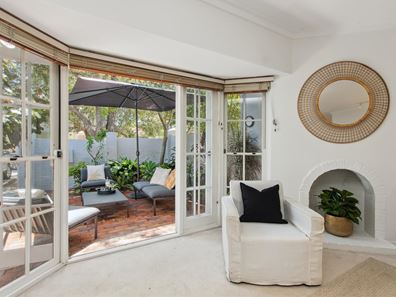 7/60 Onslow Road, Shenton Park WA 6008