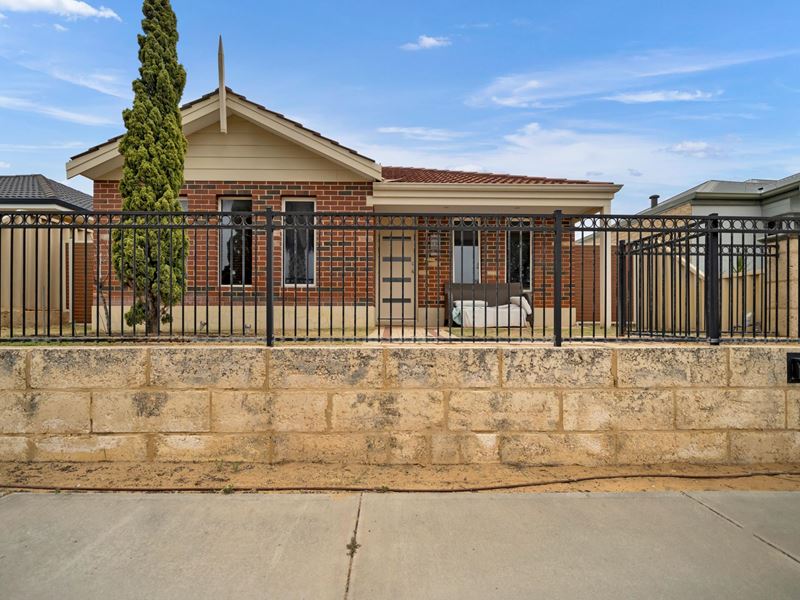 121 Rosegreen Avenue, Butler WA 6036