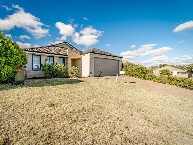 24 Yelbeni Loop, Baldivis WA 6171