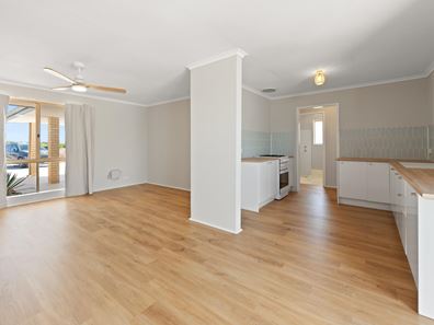 290B Sixth Street, Wonthella WA 6530