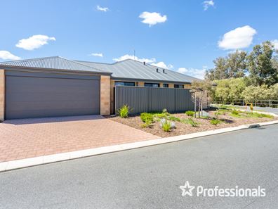 23 Brighstone Avenue, Hilbert WA 6112