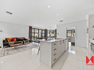 45 Campbell Street, East Cannington WA 6107