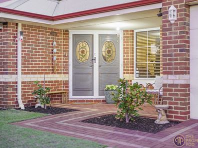 52 Maamba Road, Wattle Grove WA 6107