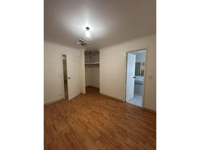 15 Sittella Plza, Brookdale WA 6112