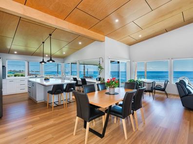 99 Spinaway Parade, Falcon WA 6210