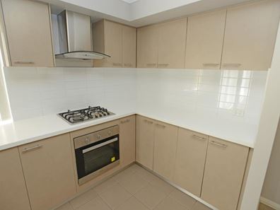 9 Willerin Loop, Success WA 6164