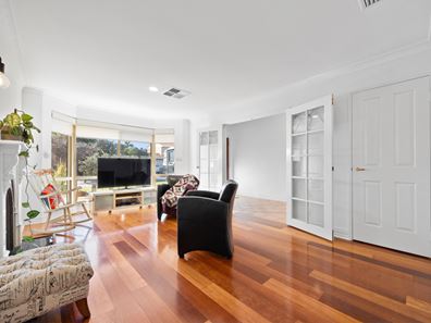 6 Velsheda Green, Ocean Reef WA 6027