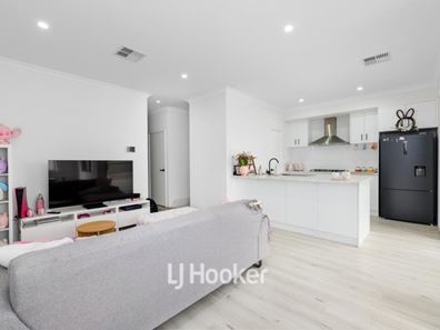 12 Norton Promenade, Dalyellup WA 6230