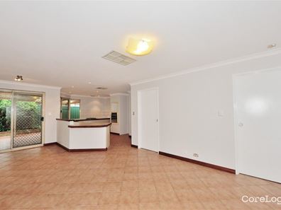 10 St Ettiene Gardens, Port Kennedy WA 6172