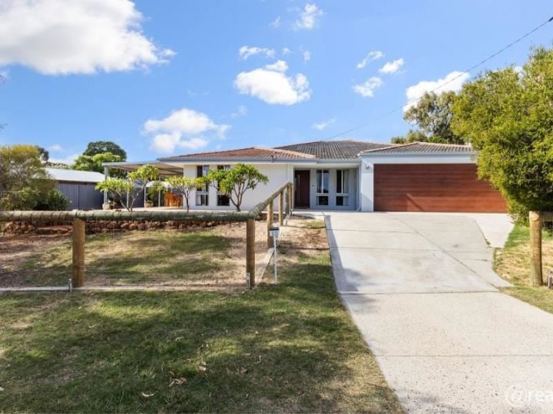11 Janet Street, Hazelmere WA 6055