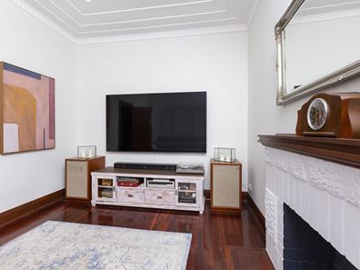 352 Shepperton Road, East Victoria Park WA 6101