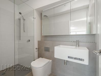 704/60 Riversdale Road, Rivervale WA 6103