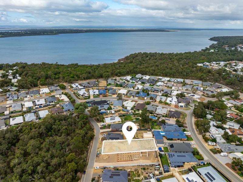 51 Jinatong Loop, Dawesville