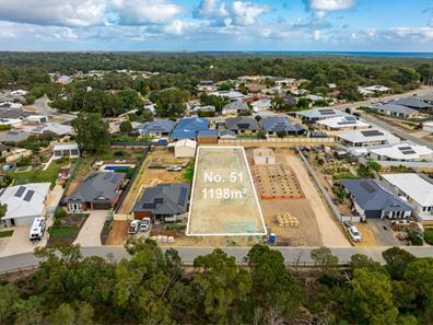 51 Jinatong Loop, Dawesville WA 6211