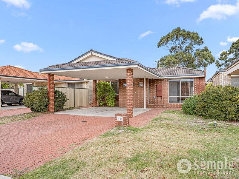 2/32 Pearson Drive, Success
