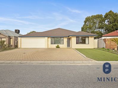 7 Mudlark Close, Langford WA 6147