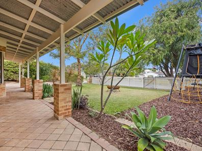 20 Galleon Place, Yanchep WA 6035