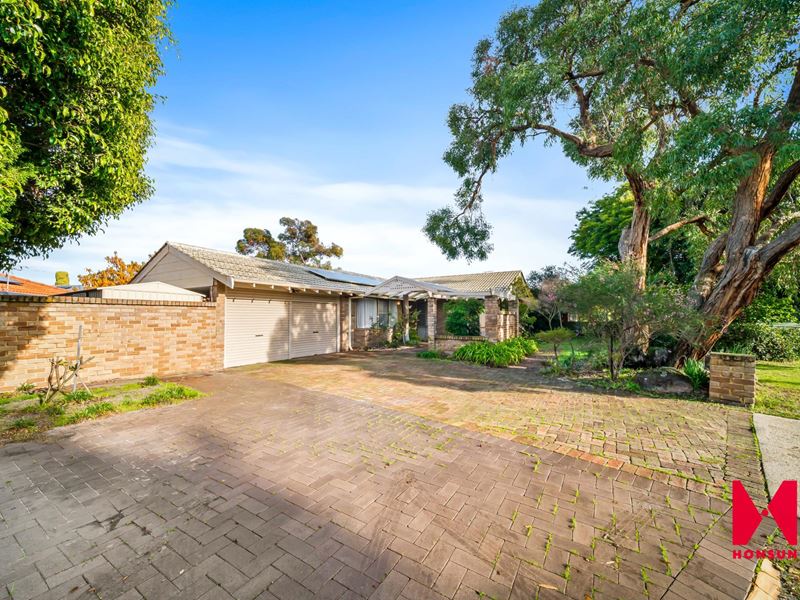 93 Aulberry Parade, Leeming
