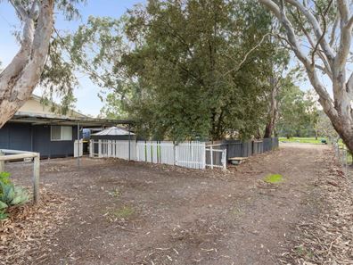 514 Forrest Road, Haynes WA 6112