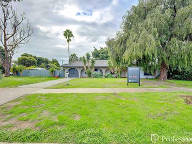 5 Leone Street, Thornlie WA 6108